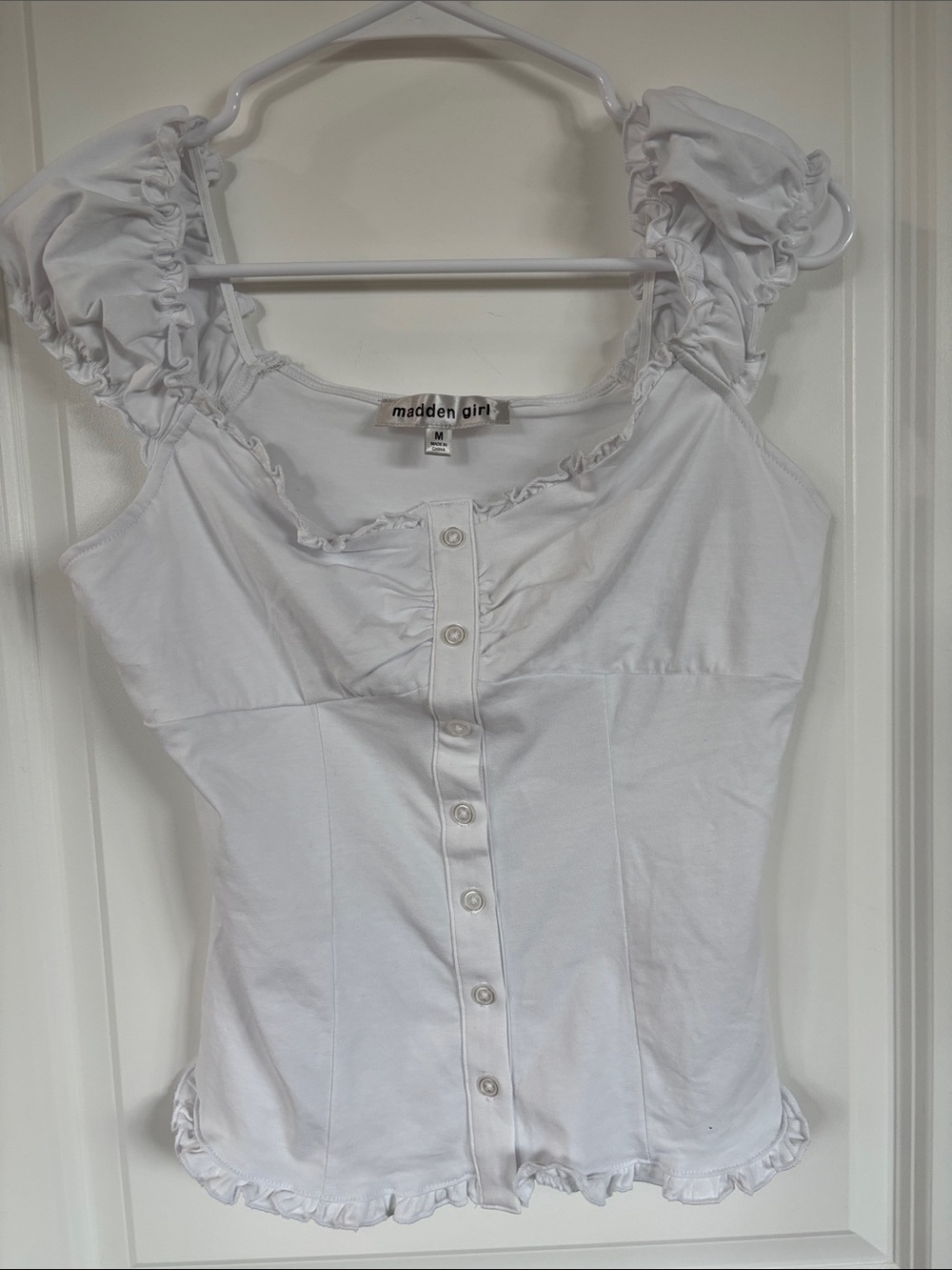 Madden Girl White Ruffled Button-Front Crop Tank